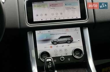 Внедорожник / Кроссовер Land Rover Range Rover Sport 2021 в 