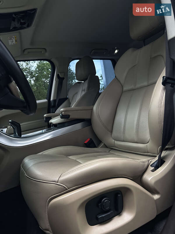 Внедорожник / Кроссовер Land Rover Range Rover Sport 2015 в Киеве