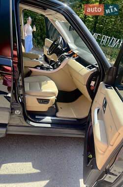 Внедорожник / Кроссовер Land Rover Range Rover Sport 2009 в 