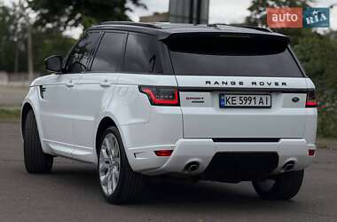 Внедорожник / Кроссовер Land Rover Range Rover Sport 2014 в 