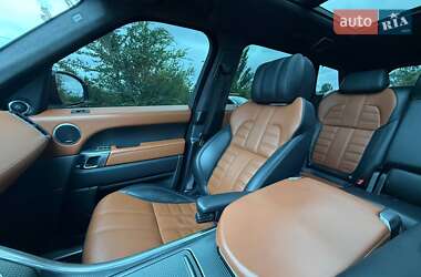 Внедорожник / Кроссовер Land Rover Range Rover Sport 2014 в 