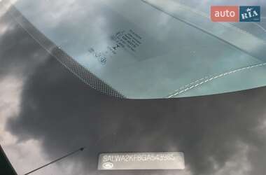 Внедорожник / Кроссовер Land Rover Range Rover Sport 2015 в 