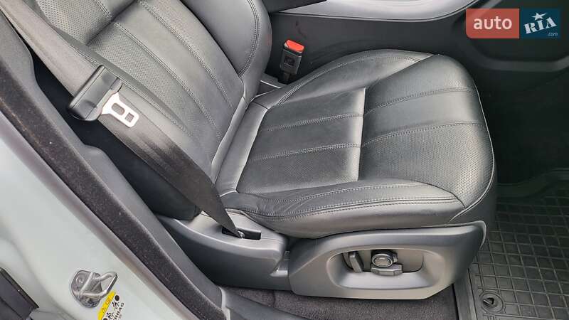Внедорожник / Кроссовер Land Rover Range Rover Sport 2015 в Киеве