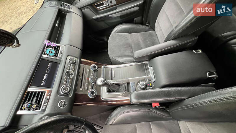 Внедорожник / Кроссовер Land Rover Range Rover Sport 2010 в Киеве
