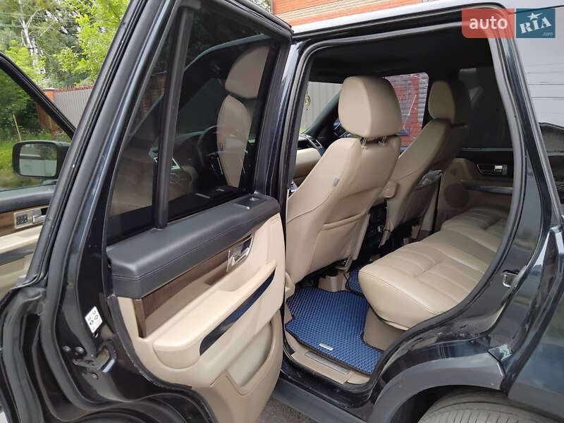 Внедорожник / Кроссовер Land Rover Range Rover Sport 2010 в Ворзеле