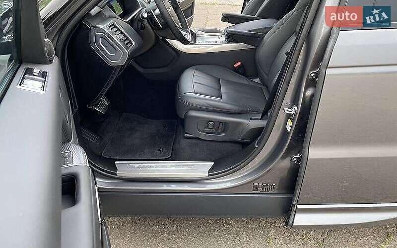 Внедорожник / Кроссовер Land Rover Range Rover Sport 2019 в Киеве