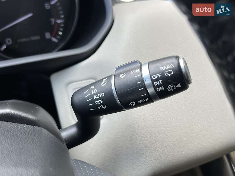 Внедорожник / Кроссовер Land Rover Range Rover Sport 2013 в Львове