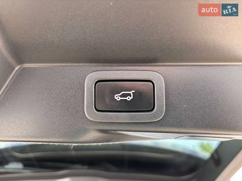 Внедорожник / Кроссовер Land Rover Range Rover Sport 2015 в Львове фото 23 Внедорожник / Кроссовер Land Rover Range Rover Sport 2015 в Львове