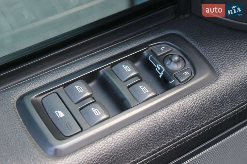 Внедорожник / Кроссовер Land Rover Range Rover Sport 2011 в Днепре фото 15 Внедорожник / Кроссовер Land Rover Range Rover Sport 2011 в Днепре