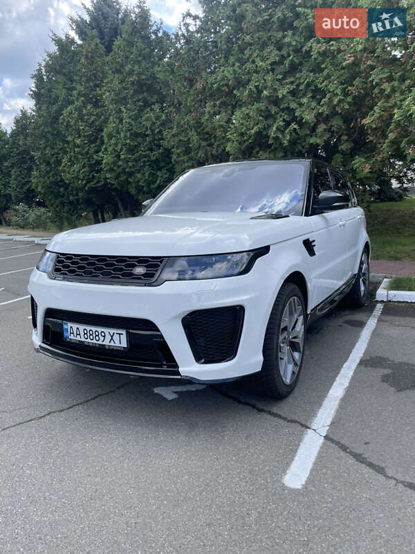 Внедорожник / Кроссовер Land Rover Range Rover Sport 2018 в 