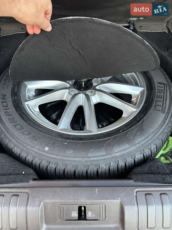 Позашляховик / Кросовер Land Rover Range Rover Sport 2014 в Києві