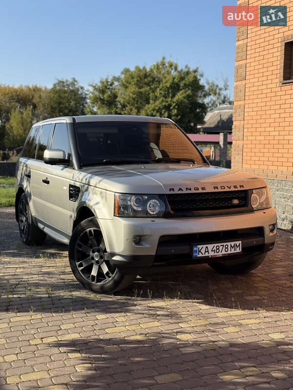 Внедорожник / Кроссовер Land Rover Range Rover Sport 2010 в Радомышле