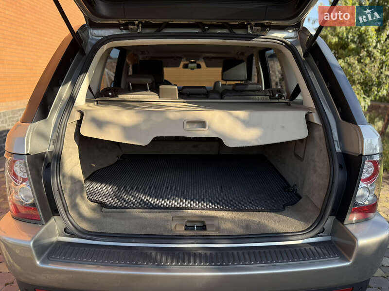 Внедорожник / Кроссовер Land Rover Range Rover Sport 2010 в Радомышле