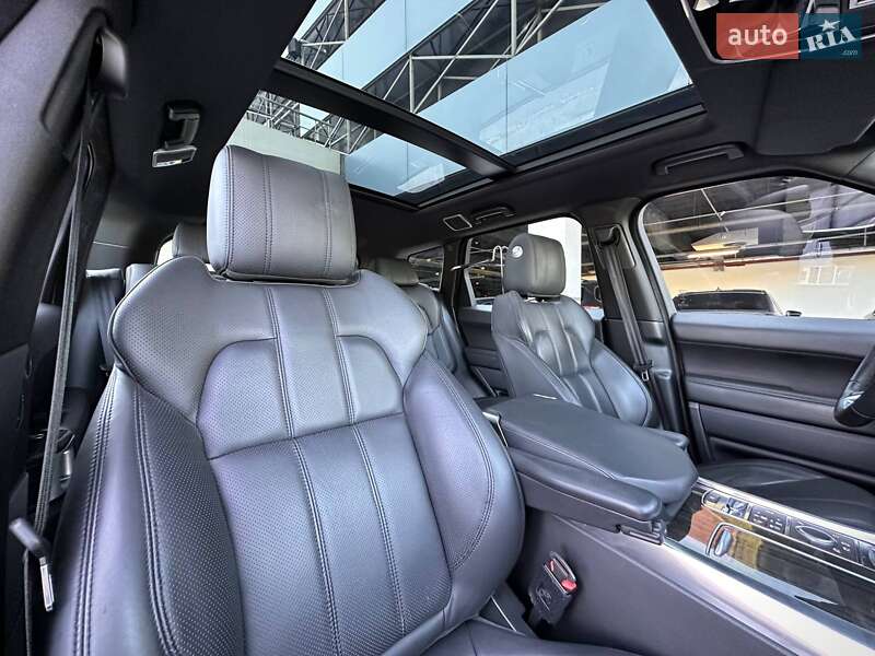 Внедорожник / Кроссовер Land Rover Range Rover Sport 2017 в Киеве фото 71 Внедорожник / Кроссовер Land Rover Range Rover Sport 2017 в Киеве