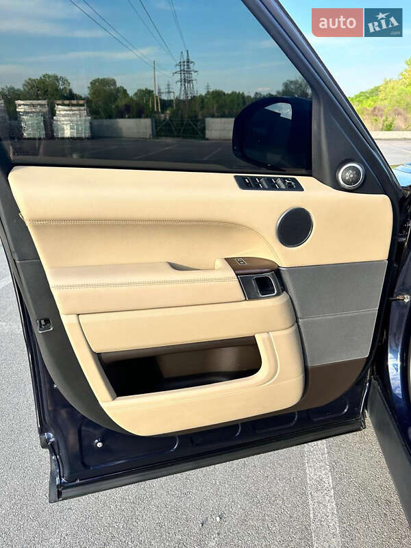 Внедорожник / Кроссовер Land Rover Range Rover Sport 2013 в Киеве фото 15 Внедорожник / Кроссовер Land Rover Range Rover Sport 2013 в Киеве