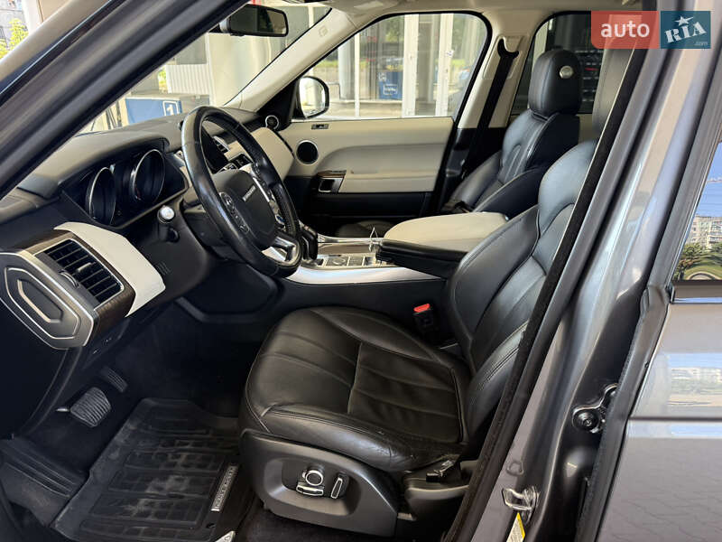 Внедорожник / Кроссовер Land Rover Range Rover Sport 2015 в Черновцах