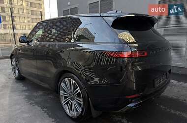 Внедорожник / Кроссовер Land Rover Range Rover Sport 2025 в 
