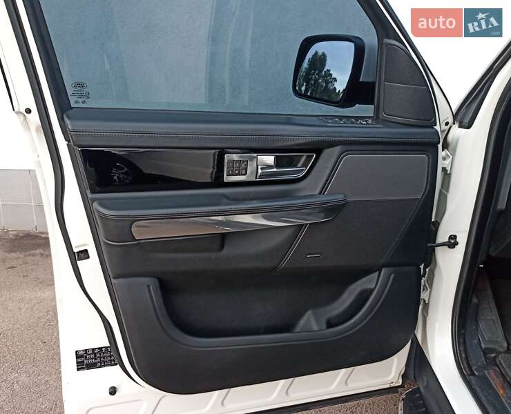 Внедорожник / Кроссовер Land Rover Range Rover Sport 2009 в Киеве фото 15 Внедорожник / Кроссовер Land Rover Range Rover Sport 2009 в Киеве