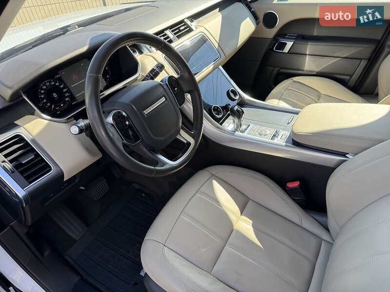 Внедорожник / Кроссовер Land Rover Range Rover Sport 2018 в Киеве фото 17 Внедорожник / Кроссовер Land Rover Range Rover Sport 2018 в Киеве