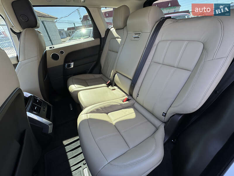 Внедорожник / Кроссовер Land Rover Range Rover Sport 2018 в Киеве фото 32 Внедорожник / Кроссовер Land Rover Range Rover Sport 2018 в Киеве