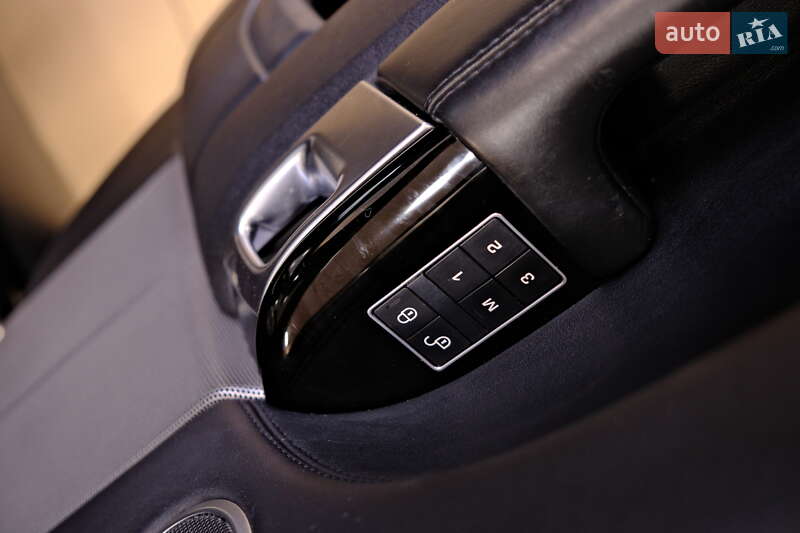 Внедорожник / Кроссовер Land Rover Range Rover Sport 2016 в Одессе