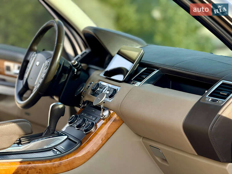 Внедорожник / Кроссовер Land Rover Range Rover Sport 2012 в Днепре фото 17 Внедорожник / Кроссовер Land Rover Range Rover Sport 2012 в Днепре