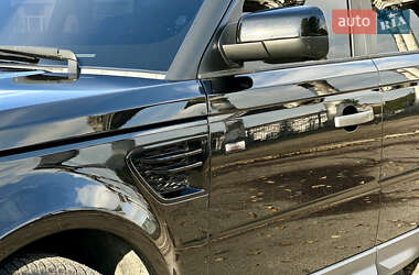 Внедорожник / Кроссовер Land Rover Range Rover Sport 2010 в 