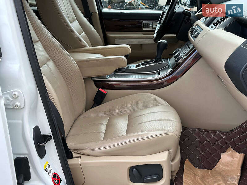 Внедорожник / Кроссовер Land Rover Range Rover Sport 2010 в Одессе