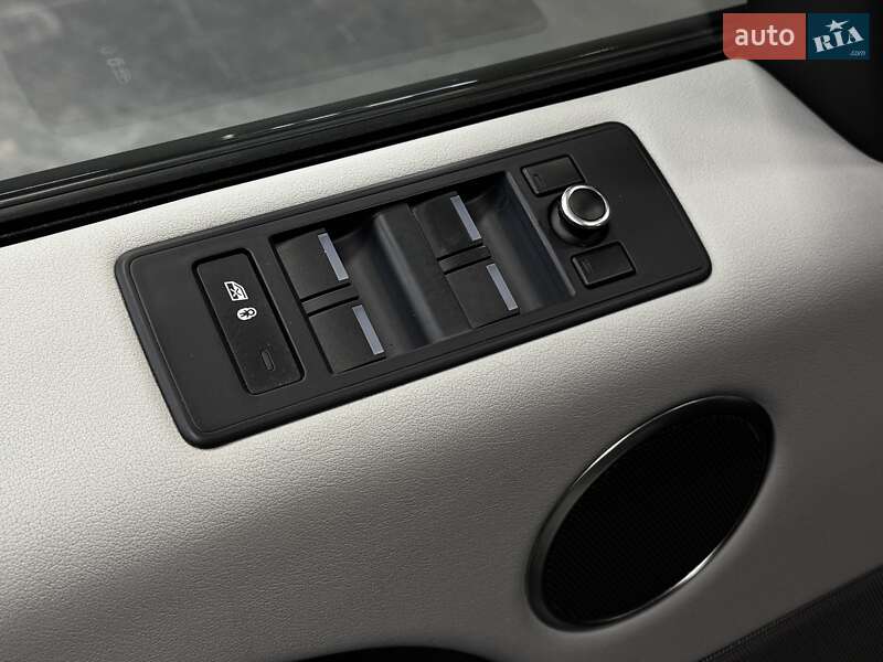 Внедорожник / Кроссовер Land Rover Range Rover Sport 2014 в Киеве фото 32 Внедорожник / Кроссовер Land Rover Range Rover Sport 2014 в Киеве