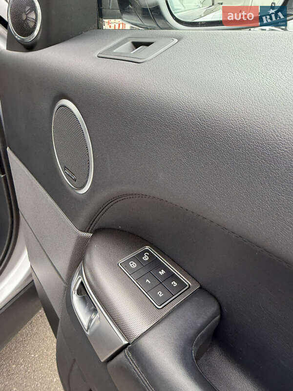 Внедорожник / Кроссовер Land Rover Range Rover Sport 2016 в Киеве