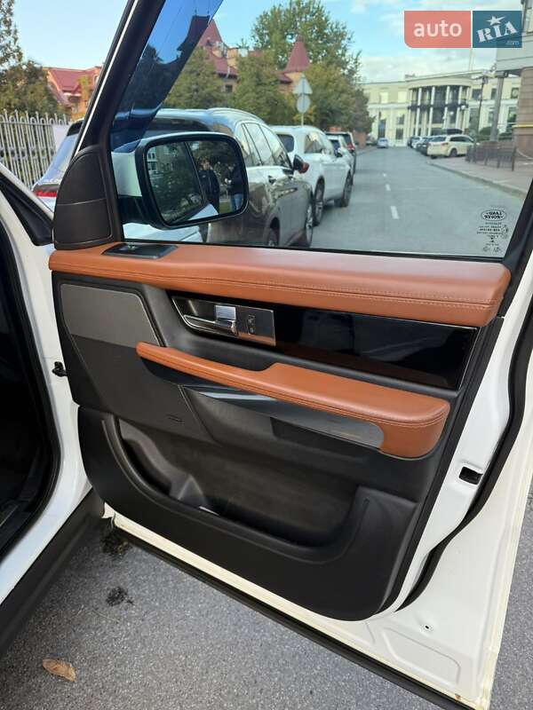 Позашляховик / Кросовер Land Rover Range Rover Sport 2012 в Києві