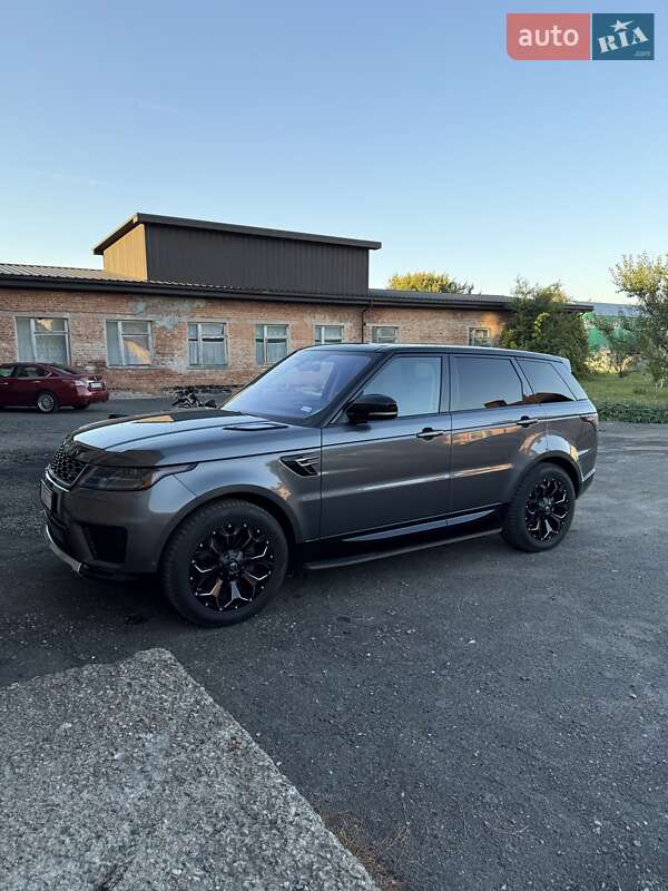 Внедорожник / Кроссовер Land Rover Range Rover Sport 2018 в 