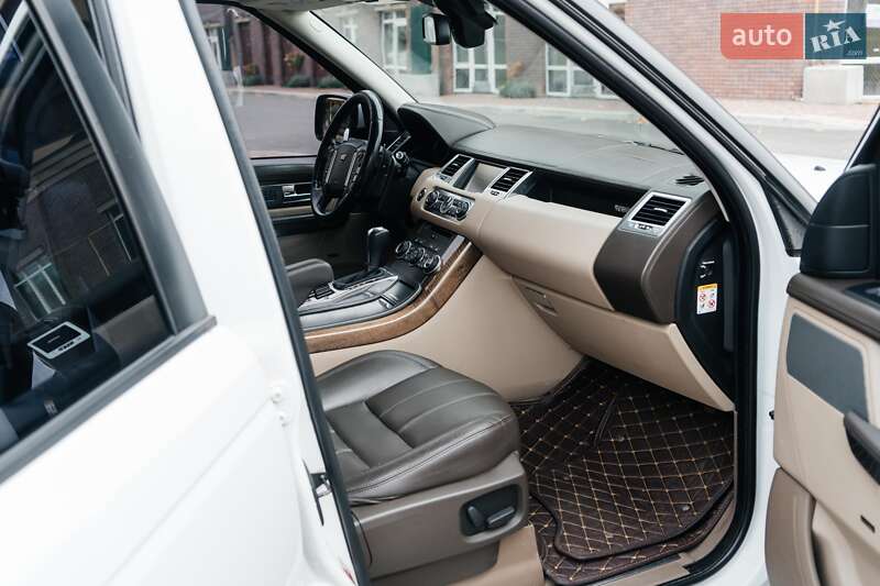 Внедорожник / Кроссовер Land Rover Range Rover Sport 2011 в Киеве