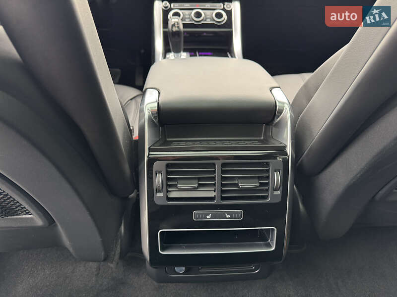 Внедорожник / Кроссовер Land Rover Range Rover Sport 2015 в Запорожье