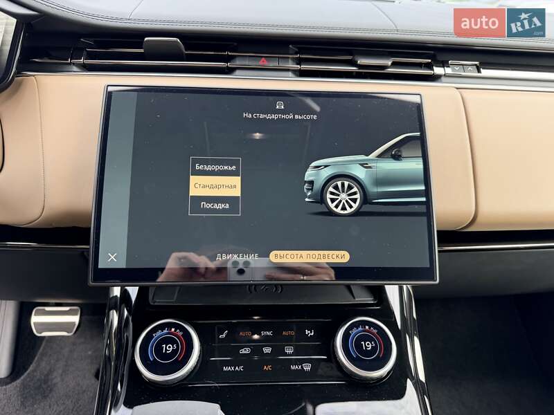 Внедорожник / Кроссовер Land Rover Range Rover Sport 2023 в Киеве фото 44 Внедорожник / Кроссовер Land Rover Range Rover Sport 2023 в Киеве