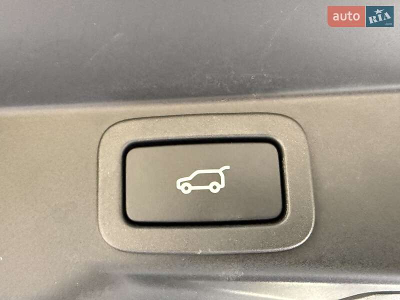 Внедорожник / Кроссовер Land Rover Range Rover Sport 2020 в Киеве