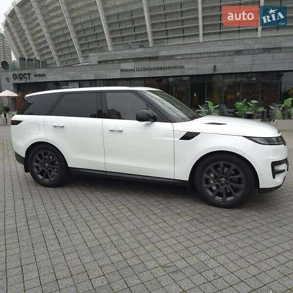 Внедорожник / Кроссовер Land Rover Range Rover Sport 2023 в Киеве фото 6 Внедорожник / Кроссовер Land Rover Range Rover Sport 2023 в Киеве