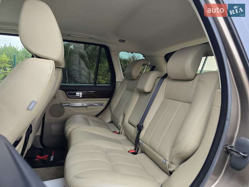 Внедорожник / Кроссовер Land Rover Range Rover Sport 2010 в Хмельницком