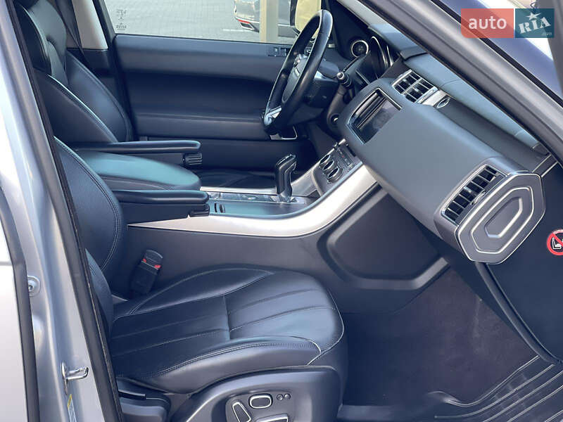 Внедорожник / Кроссовер Land Rover Range Rover Sport 2014 в Черновцах