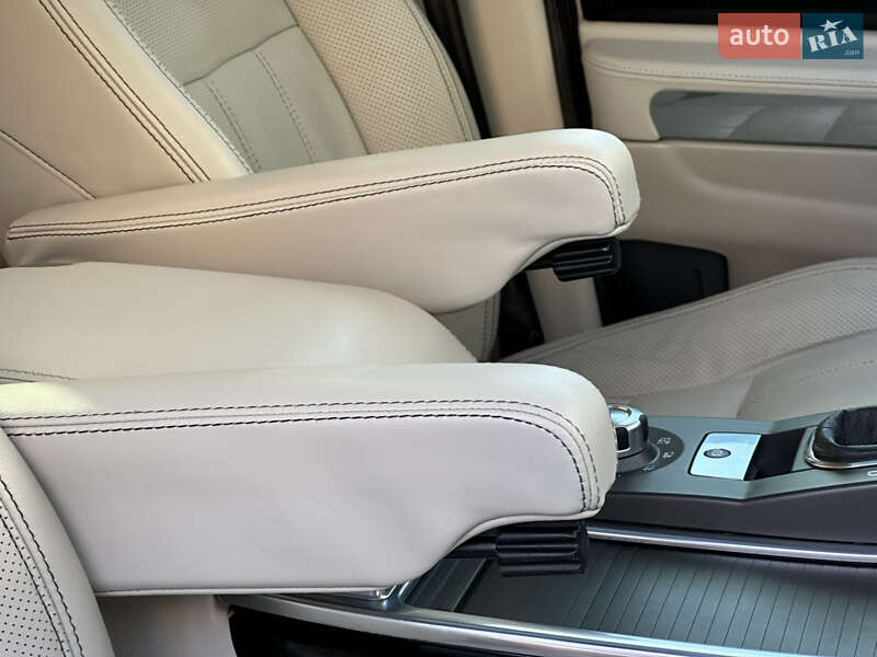 Позашляховик / Кросовер Land Rover Range Rover Sport 2009 в Києві