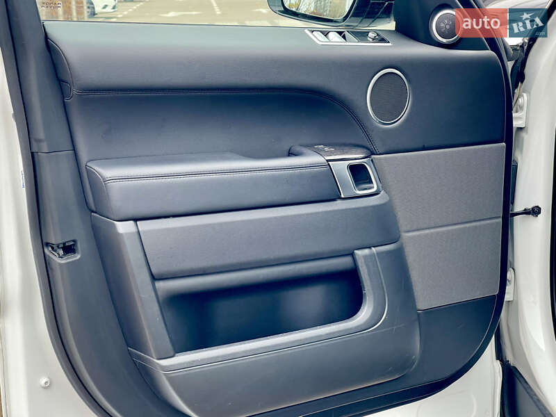 Внедорожник / Кроссовер Land Rover Range Rover Sport 2018 в Киеве фото 21 Внедорожник / Кроссовер Land Rover Range Rover Sport 2018 в Киеве