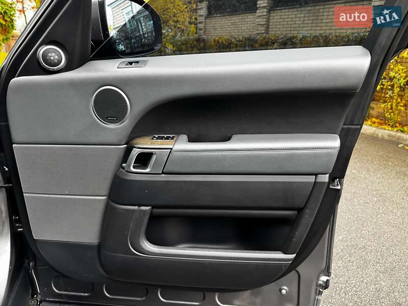 Внедорожник / Кроссовер Land Rover Range Rover Sport 2015 в Киеве фото 34 Внедорожник / Кроссовер Land Rover Range Rover Sport 2015 в Киеве