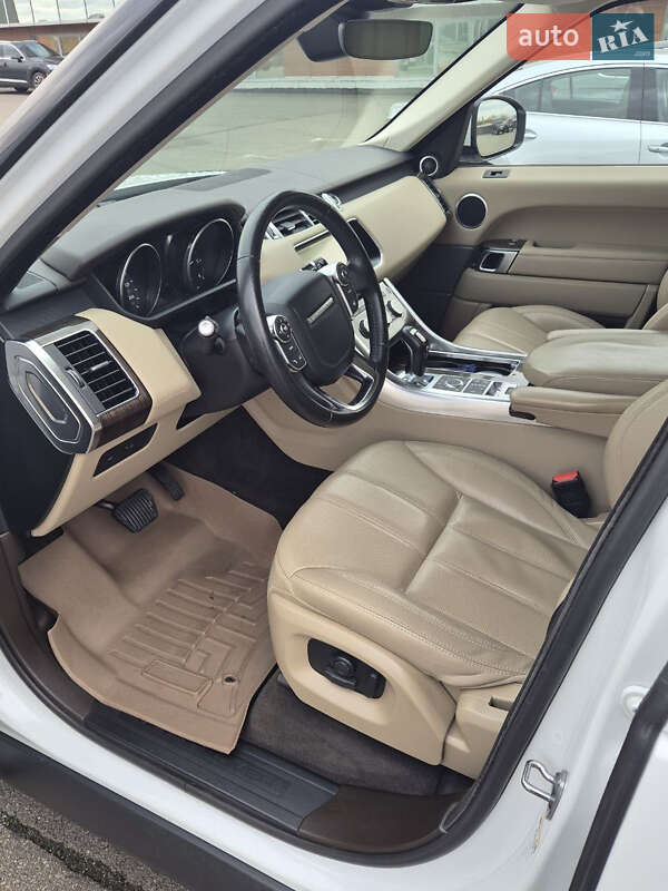 Внедорожник / Кроссовер Land Rover Range Rover Sport 2016 в Киеве фото 9 Внедорожник / Кроссовер Land Rover Range Rover Sport 2016 в Киеве