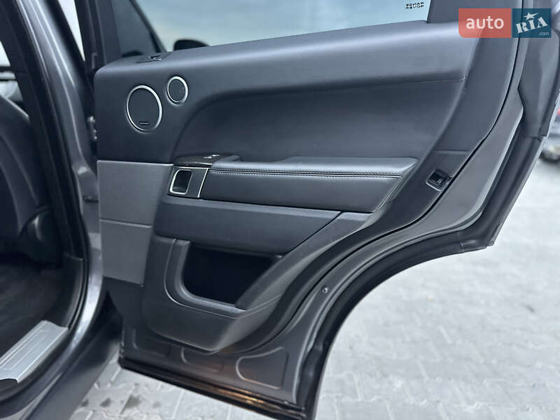 Внедорожник / Кроссовер Land Rover Range Rover Sport 2016 в Владимире фото 85 Внедорожник / Кроссовер Land Rover Range Rover Sport 2016 в Владимире