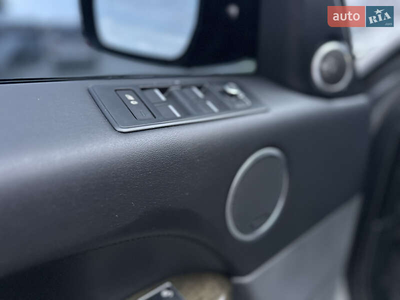 Внедорожник / Кроссовер Land Rover Range Rover Sport 2016 в Владимире фото 101 Внедорожник / Кроссовер Land Rover Range Rover Sport 2016 в Владимире