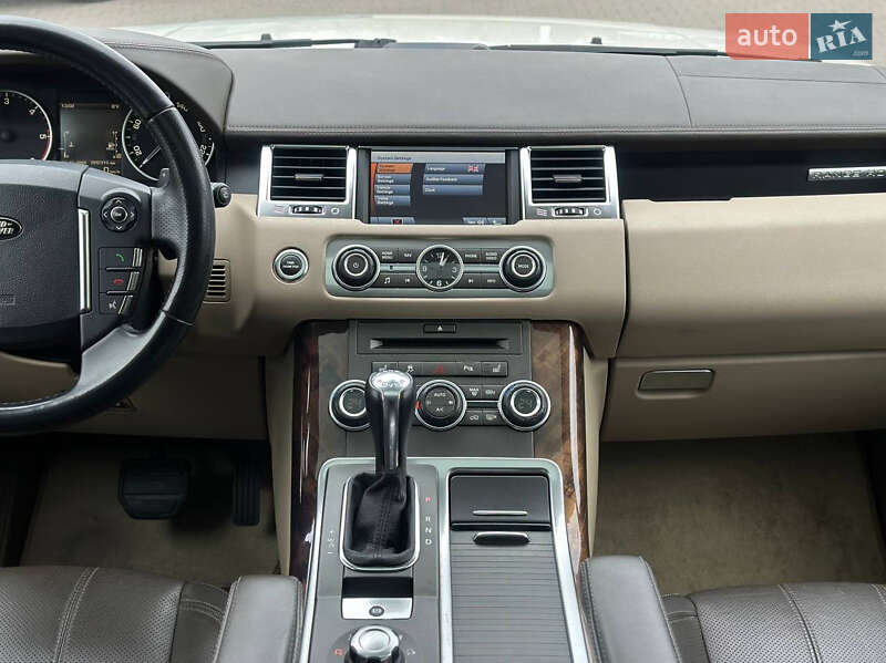 Внедорожник / Кроссовер Land Rover Range Rover Sport 2010 в Киеве фото 24 Внедорожник / Кроссовер Land Rover Range Rover Sport 2010 в Киеве