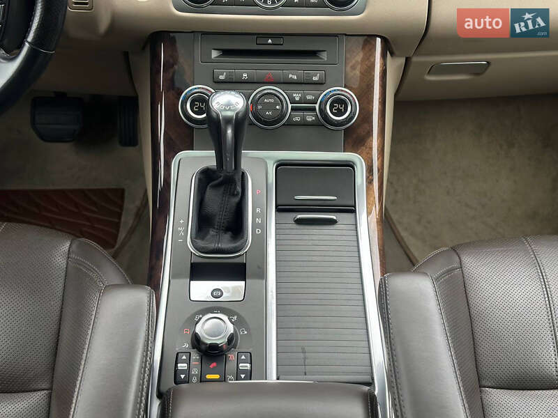 Внедорожник / Кроссовер Land Rover Range Rover Sport 2010 в Киеве фото 27 Внедорожник / Кроссовер Land Rover Range Rover Sport 2010 в Киеве