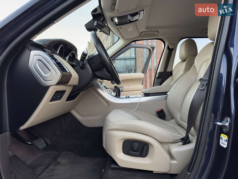 Внедорожник / Кроссовер Land Rover Range Rover Sport 2016 в Киеве