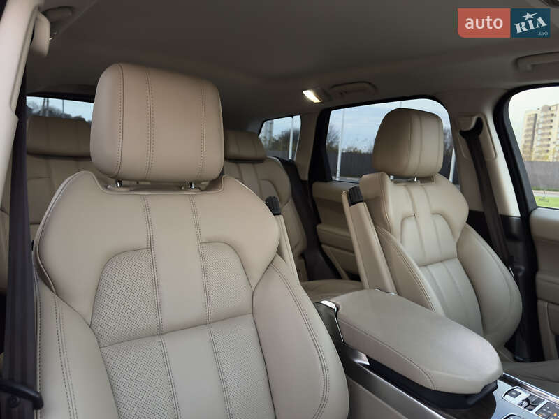 Внедорожник / Кроссовер Land Rover Range Rover Sport 2016 в Киеве