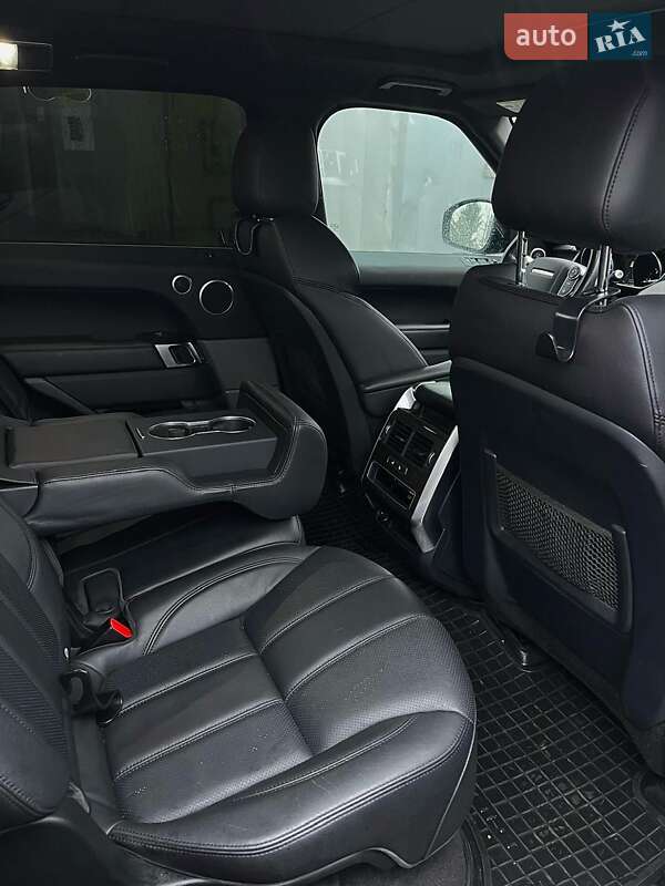 Внедорожник / Кроссовер Land Rover Range Rover Sport 2017 в Киеве фото 13 Внедорожник / Кроссовер Land Rover Range Rover Sport 2017 в Киеве